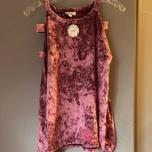 Beautiful pink long sleeve cut out sleeves top  new with tags